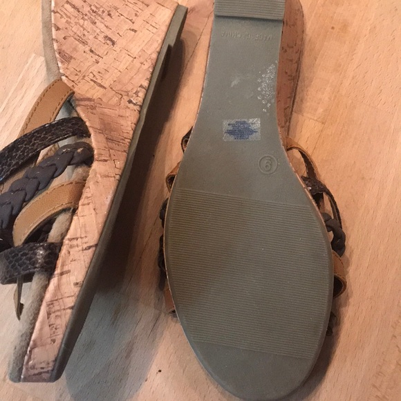 Wedges - Picture 3 of 3